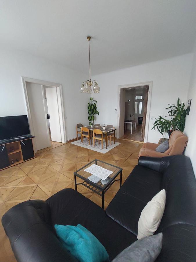 Gerald'S Apartment 12 เวียนนา ภายนอก รูปภาพ