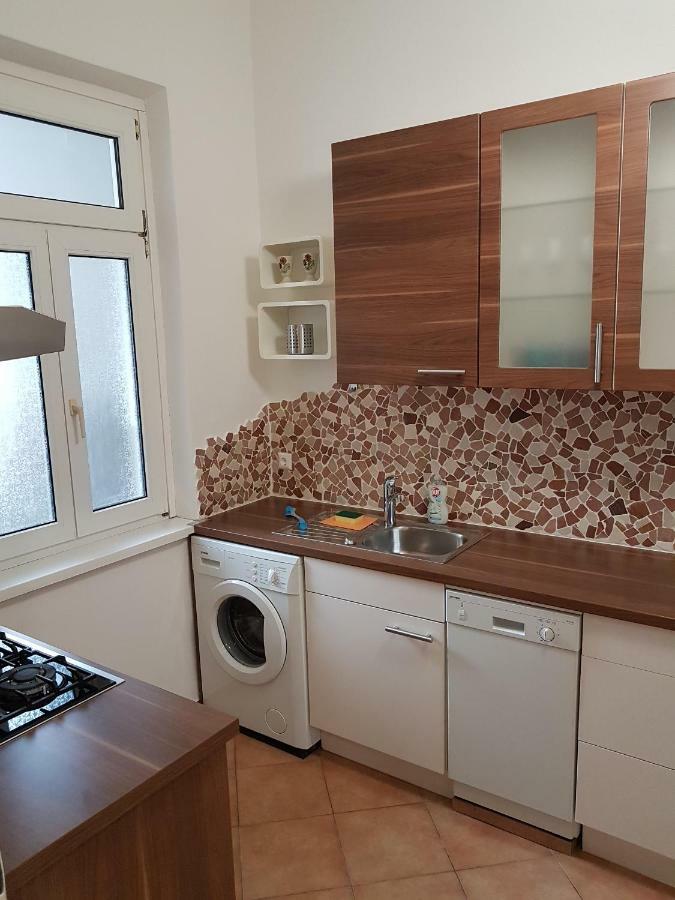 Gerald'S Apartment 12 เวียนนา ภายนอก รูปภาพ